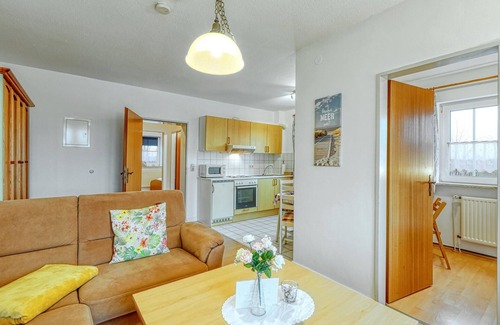 Neu Schonberg Apartment | Fewo Neuschönberg 2. OG