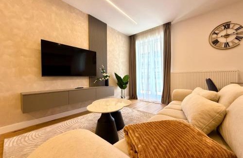 Bucharest Apartment | FeWo No 407 Lebada Lake