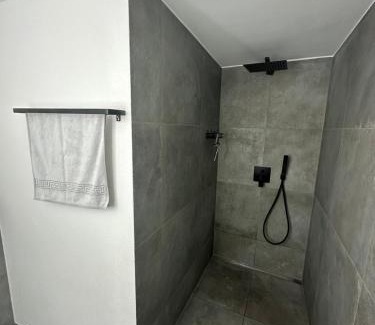 Bekond Apartment | Fewo Waldblick - Urlaub im Wein & Ferienort Bekond