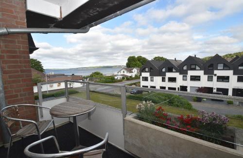 Wassersleben Apartment | fewo1846 Strandresidenz Wassersleben - Fjordblick - modernes Studioapartment mit Balkon und Meerblick