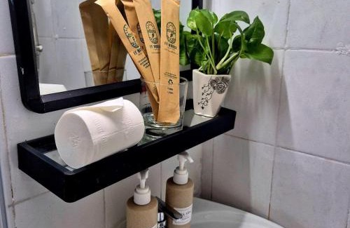 District 1 Apartment | FF Homestay - Layla House