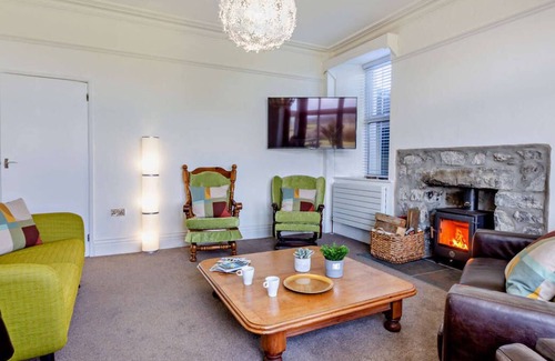 Llanengan House | Fferm Ar Y Môr in the beautiful Pwllheli