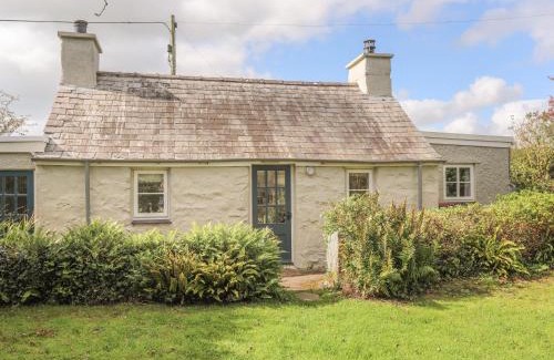 Bodorgan House | Ffrwd Cottage