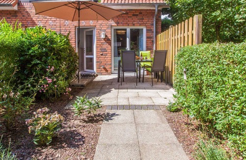 Winnemark House | FH between the beaches - FHD - cottage between the beaches - FHD