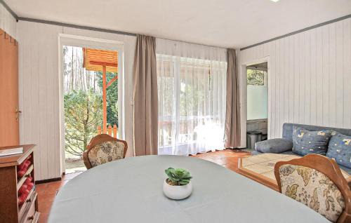 Rheinsberg House | Fh Pink