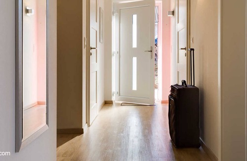 Kopperby House | FH Tim left - KS8b - Holiday Tim left KS8b