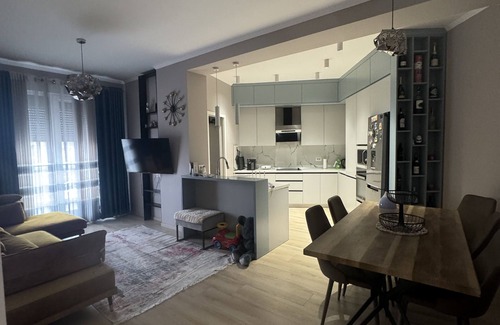 Tirana Apartment | FIA Rentals Tirana 11 - Top Floor