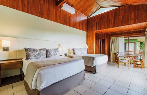Santa Elena Hotel | Ficus Sunset Suites