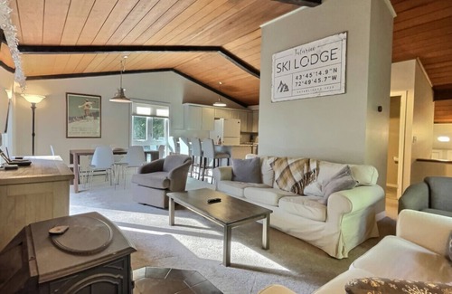 Pittsfield House | FiddleHead Lane-Near Killington, Fireplace, Grill