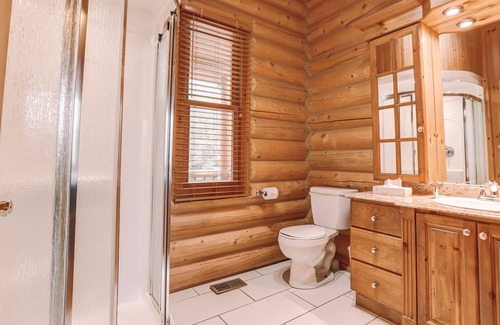 Mille-Isles Ski Chalet | Fiddler Lake Resort Cabin 21 Bear
