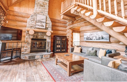 Mille-Isles Ski Chalet | Fiddler Lake Resort Cabin 21 Bear