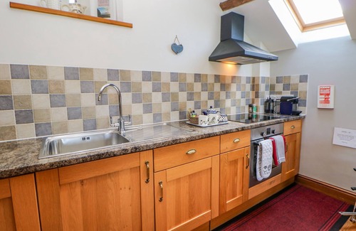 Alston Cottage | FIELD BARN, pet friendly, character holiday cottage in Alston
