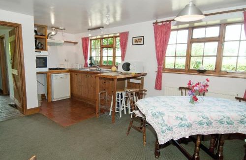 Sudbourne House | Field Cottage