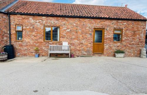 Alford Villa | Field Farm Holiday Cottages and Glamping