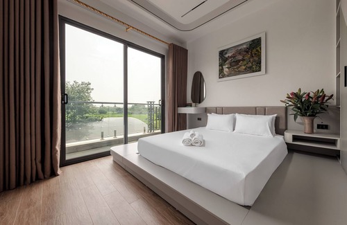 Hoa Lu Hotel | Field Hotel & Villa Tam coc