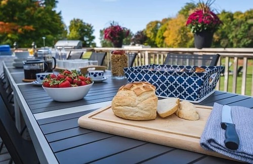 Picton House | Field Lodge - Lovely large home by Sandbanks