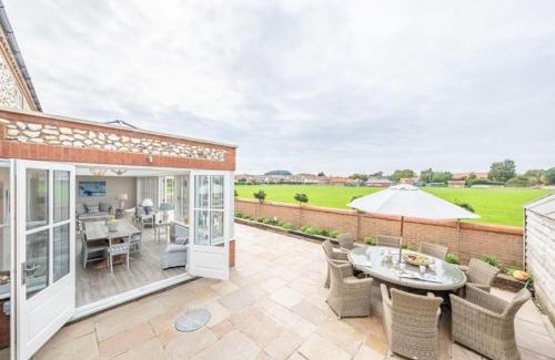 Burnham Market House | Field Piece Cottage