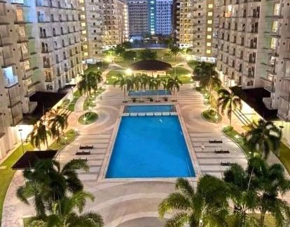 San Dionisio Apartment | Field Residences Condo Hotel