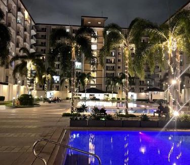 San Dionisio Apartment | Field Residences Condo Hotel Near Manila Airport