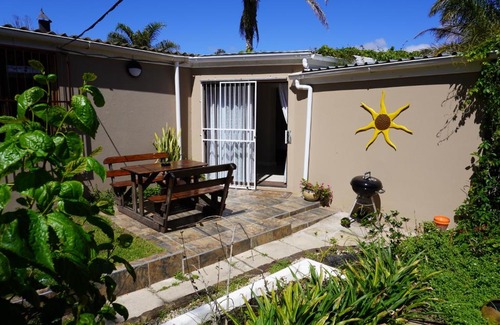 Walmer Bed & Breakfast | Field's Rest