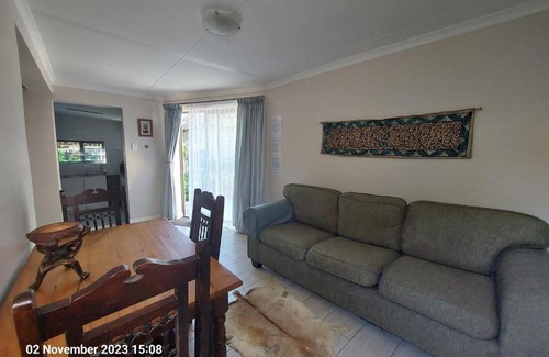 Walmer Bed & Breakfast | Field's Rest