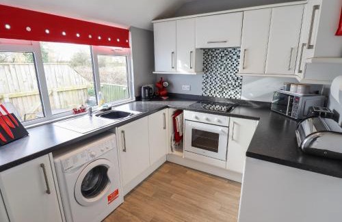 Grimsby House | Field View