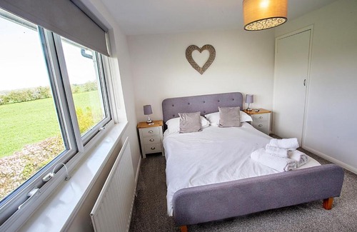 Belford House | Field View House