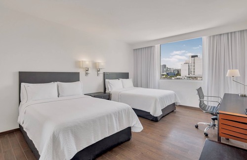 San Jose Insurgentes Hotel | Fiesta Inn Insurgentes Sur