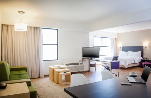 Saltillo Hotel | Fiesta Inn Saltillo