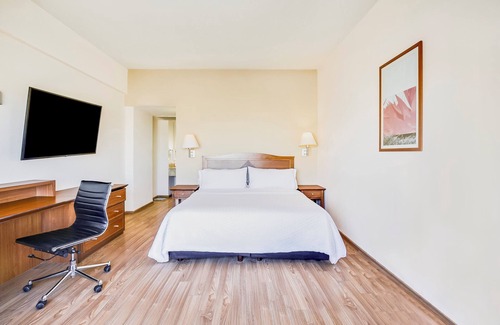 Torreon Hotel | Fiesta Inn Torreon Galerias
