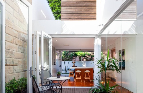 Randwick House | Figtree Terrace Randwick (ISYD) - Modern 3 bedroom home boasting rooftop relaxation close to Coogee Beach