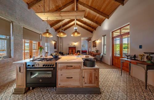 Gansbaai House | fijnbosch manor at romansbaai