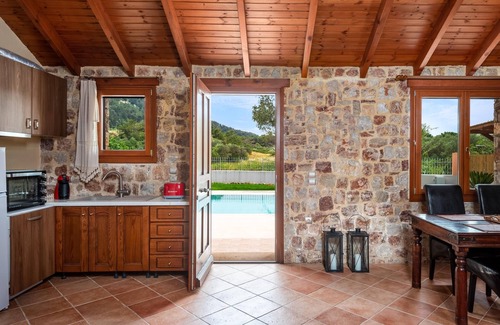 Pastida Villa | Filerolia Stone House