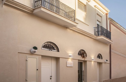 Brindisi Histotic Center Apartment | FILIA SOLIS - Old Town SUITEs & SPA