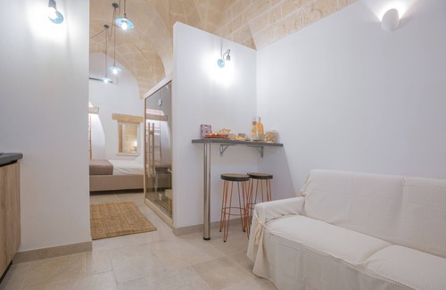 Brindisi Histotic Center Apartment | FILIA SOLIS - Old Town SUITEs & SPA