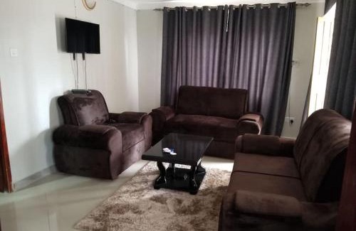 Kireka Apartment | Filipa Beach House