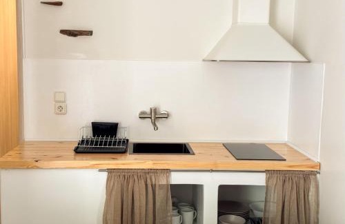 Adamas Apartment | Filoxenia Apartments