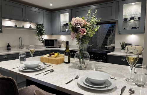 Fowey House | Fimbarr's Reach, a beautiful Fowey villa house with far reaching river views