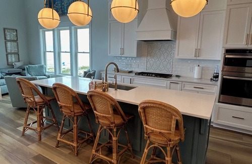 Plantation House | FINALEIGH! NEW Beautiful Gulf Front Home on St George Island, Florida