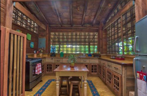 Platanares House | Finca Anjala - Architectural lodge on sustainable