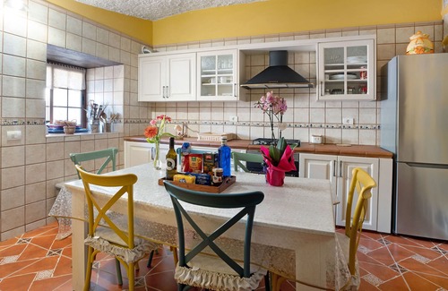Arico Villa | Finca "La Escondida" with Sea View & Private Terrace