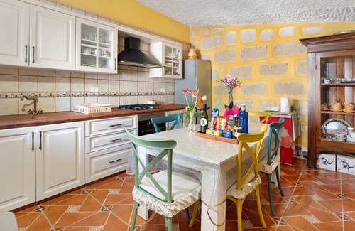Arico Villa | Finca "La Escondida" with Sea View & Private Terrace