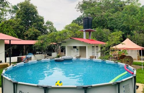 Acacias Ski Chalet | Finca La MARSELLA