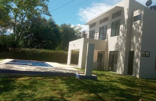 Santa Fe de Antioquia Villa | Finca Nubes Blancas, Una Propiedad Con Calidad
