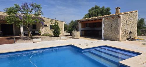 Consell House | Finca rustica con piscina y barbacoa privada