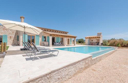 Felanitx Villa | Finca Sa Vinya by Mallorca House Rent