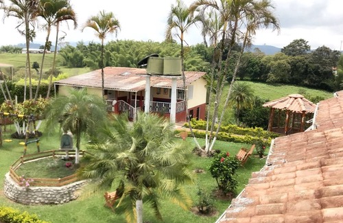 Pereira House | Finca Villa La Isabella