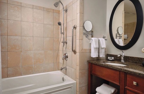 North Scottsdale Resort | 𝐅𝐢𝐧𝐝𝐢𝐧𝐠 𝐌𝐞𝐢𝐥𝐢 Desert Oasis Resort Amenities Included! 1BR SUITEn