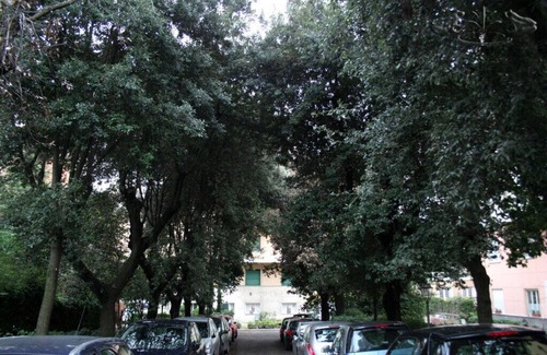 Quartiere Coppede Apartment | Finely Refurbished Flat in Rome Coppedè area near Sapienza and Luiss University