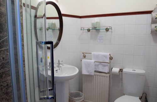 Binfield Hotel | Fines Bayliwick Hotel